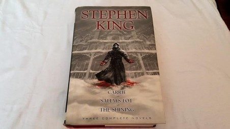 Stephen King: Three Complete Novels: Carrie / Salems Lot / The Shining
