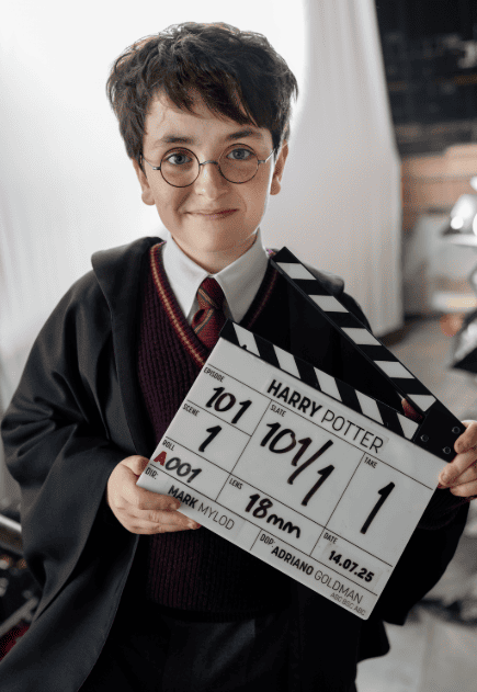 Siguen los cambios: ahora Harry Potter cambia las casas de Hogwarts para su serie