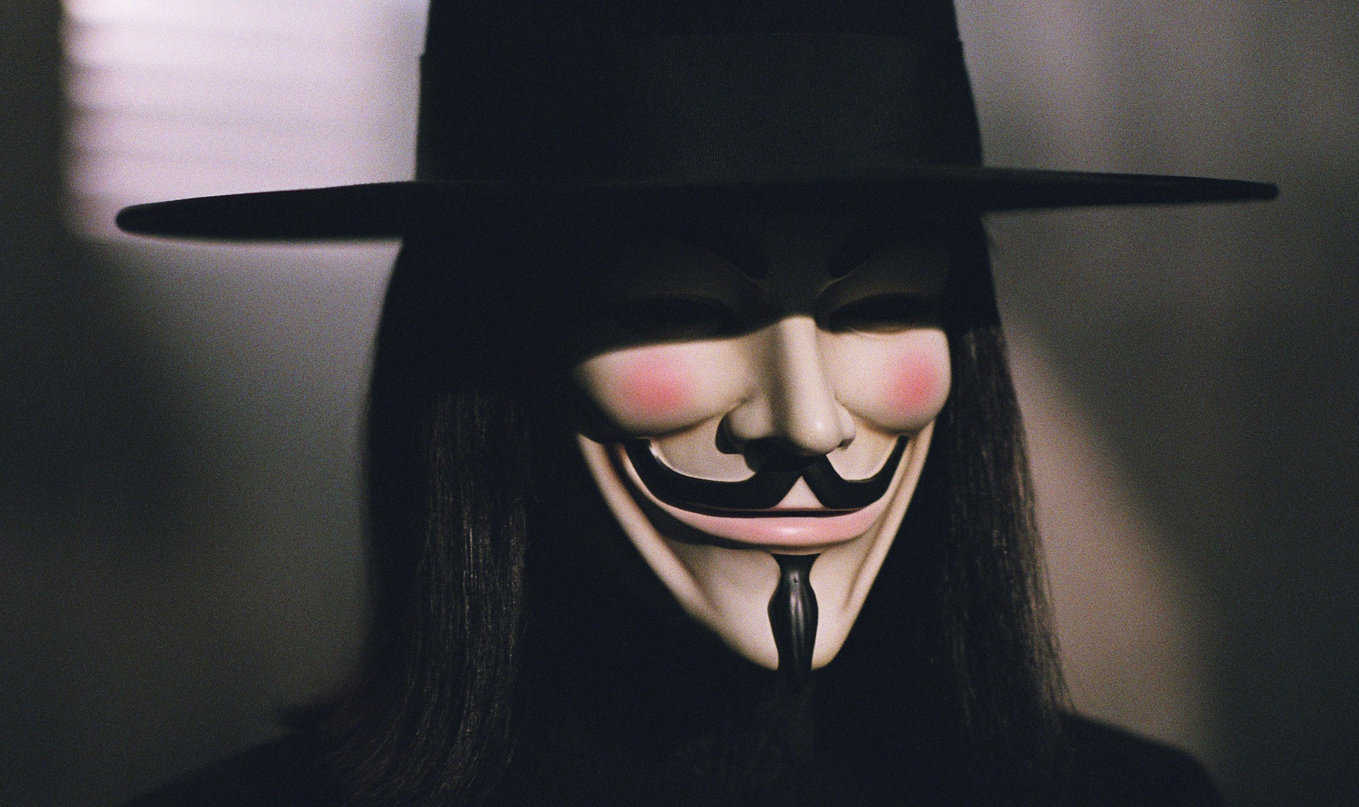 Serie de “V de Vendetta” en desarrollo en HBO: ¿Qué sabemos hasta ahora?